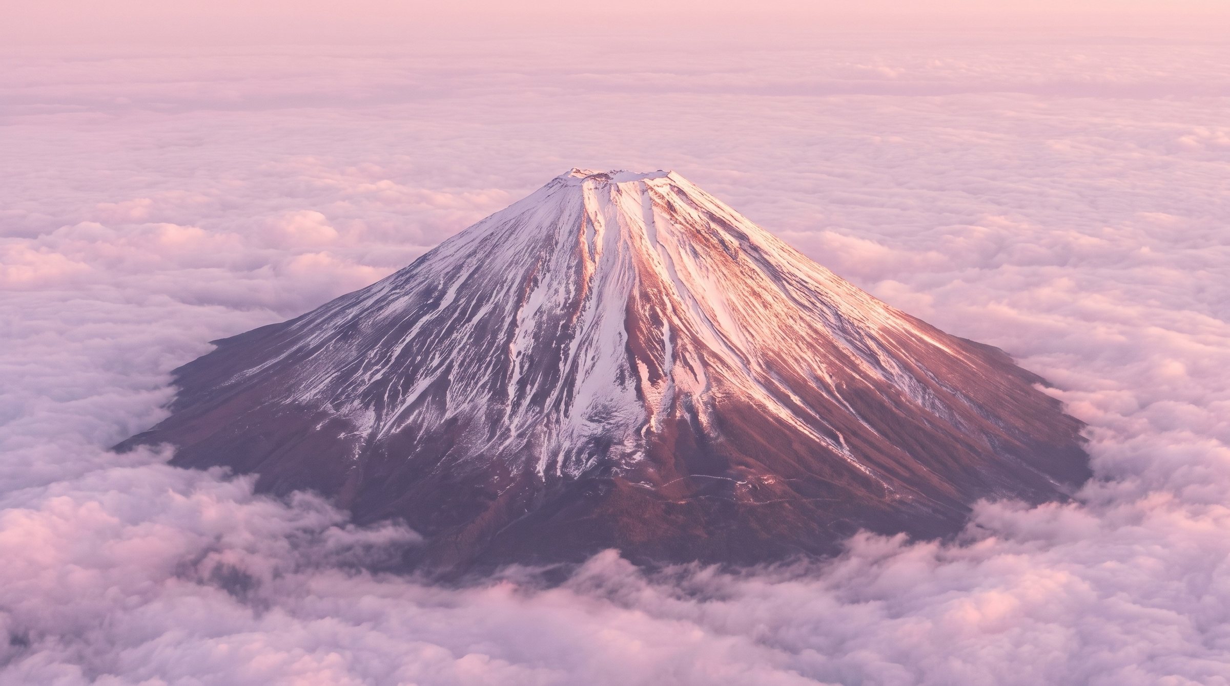 朝焼けに染まる富士山（希望の富士）
